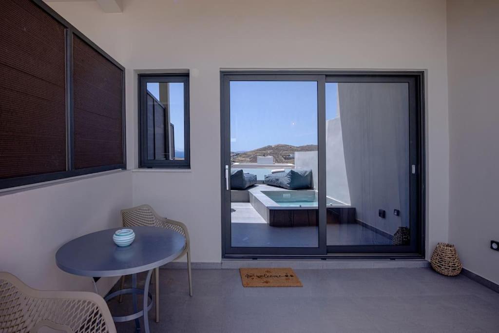 Pearl Suites And Villa Tínos מראה חיצוני תמונה